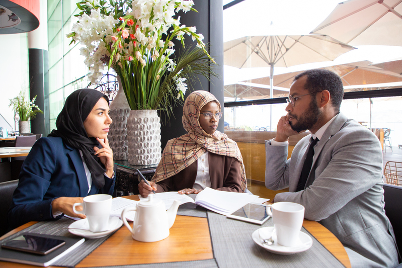 Fiscalité des expatriés au Maroc : conseils pour MRE et étrangers par Efficience Expertise